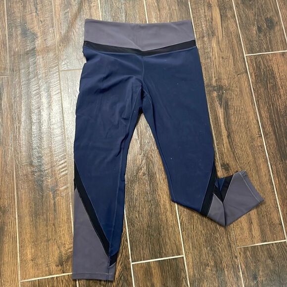 🧘♀️ Athleta Leggings - Size Medium - Navy, Purple, and Black - Inseam 25” - Picture 1 of 5